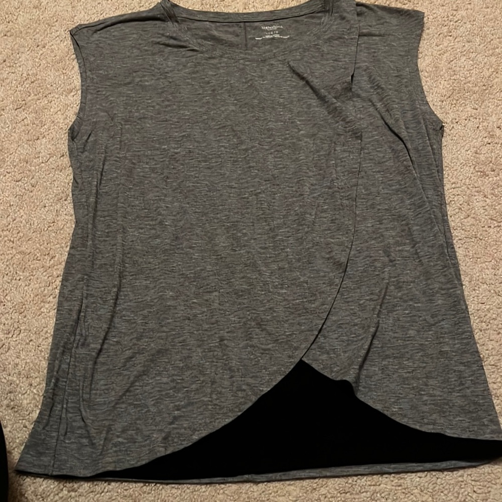 Motherhood Maternity Nursing Sleeveless Shirt